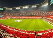 开云体育官方网站-赛道上的王者，维斯塔潘统治全场，红牛车队力克阿斯顿马丁