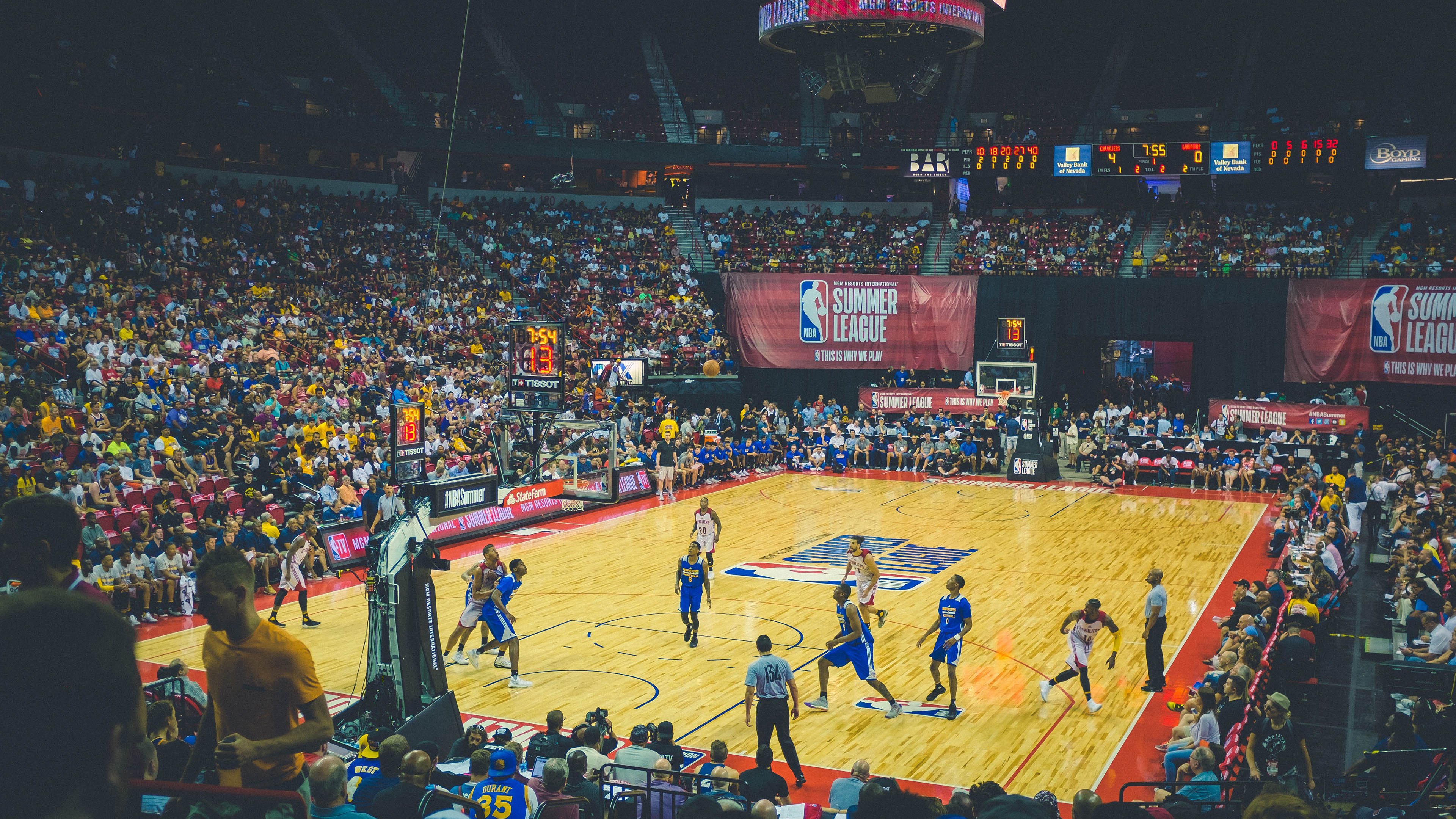 热火血拼勇士，贝恩成为关键先生