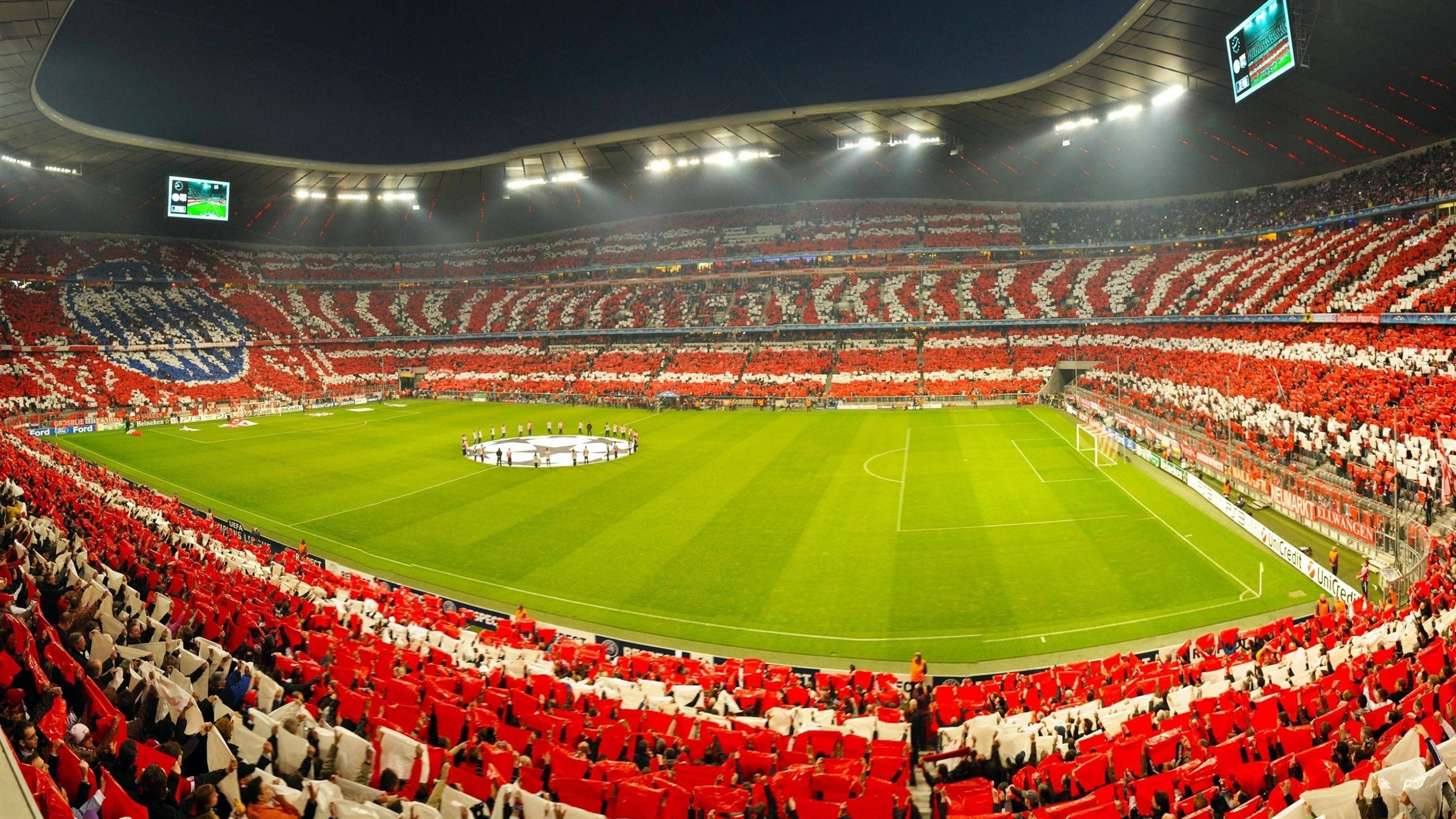 马丁内利爆发，多特蒙德压制曼联，一场战术与意志的完胜