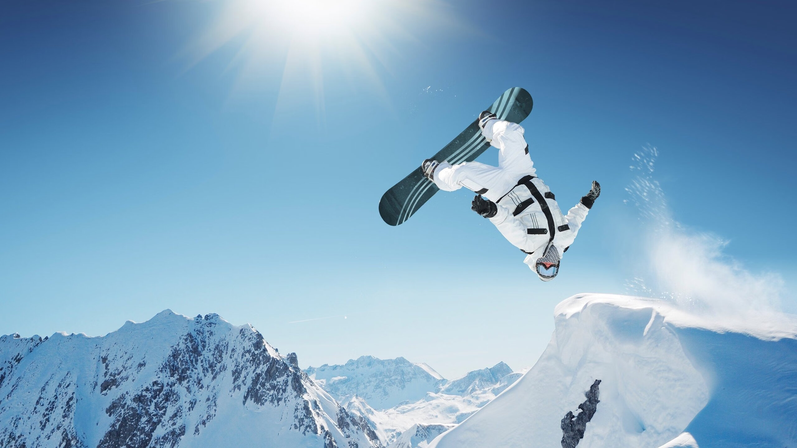 南美风暴席卷欧洲，阿尔瓦雷斯爆发，乌拉圭新星打穿拜仁防线